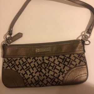 Tommy Hilfiger handbag
